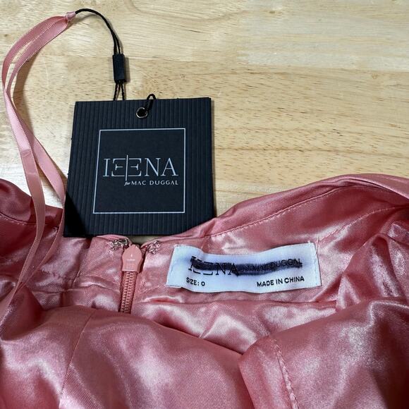 Elegant Pink Halter Maxi Dress - Picture 4 of 11